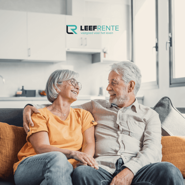 Gelukkig koppel blijft in hun woning na verkoop op lijfrente