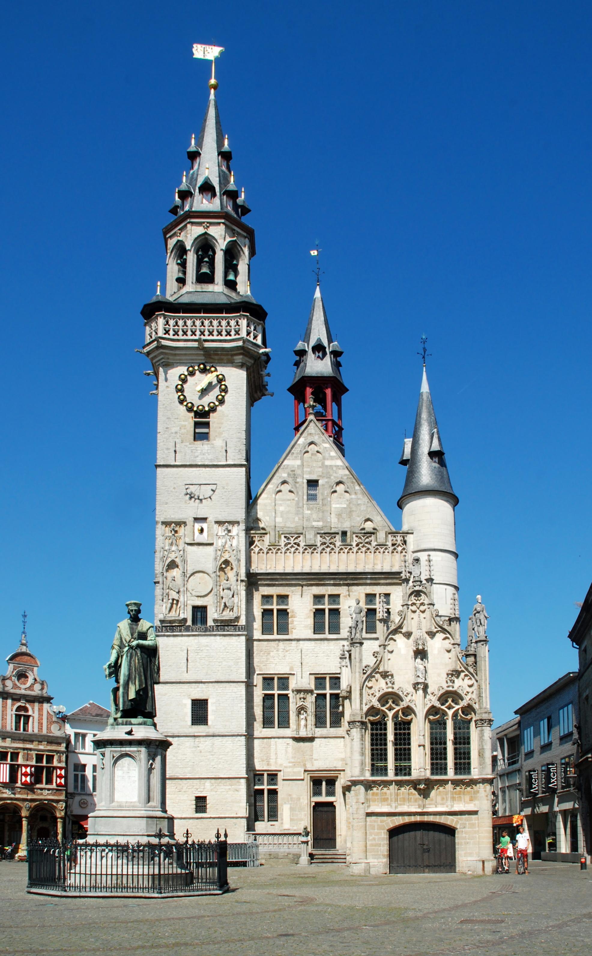 Historisch centrum van Aalst – zicht op Belfort